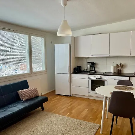 Metsaestaejaenkadun Yksioe *