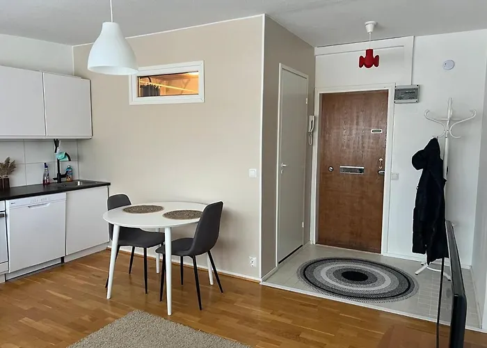 公寓 Metsaestaejaenkadun Yksioe *